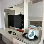 Emilia Palace Отель