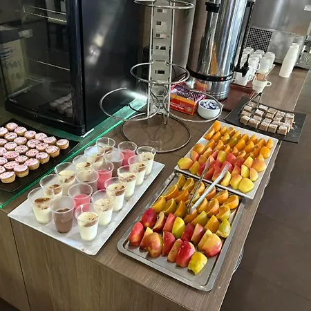 Emilia Palace Otel 3*