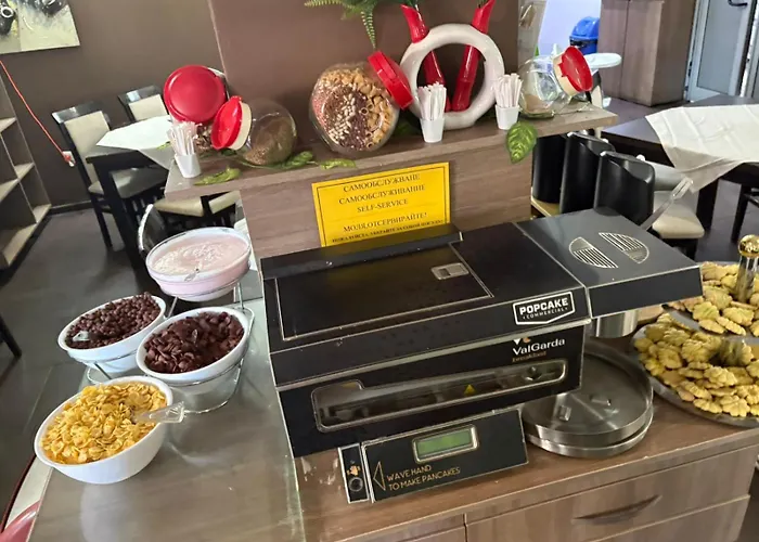 Hotel Emilia Palace 3*