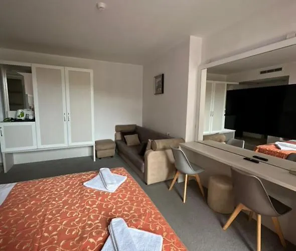 Emilia Palace Ξενοδοχείο Σάνι Μπιτς