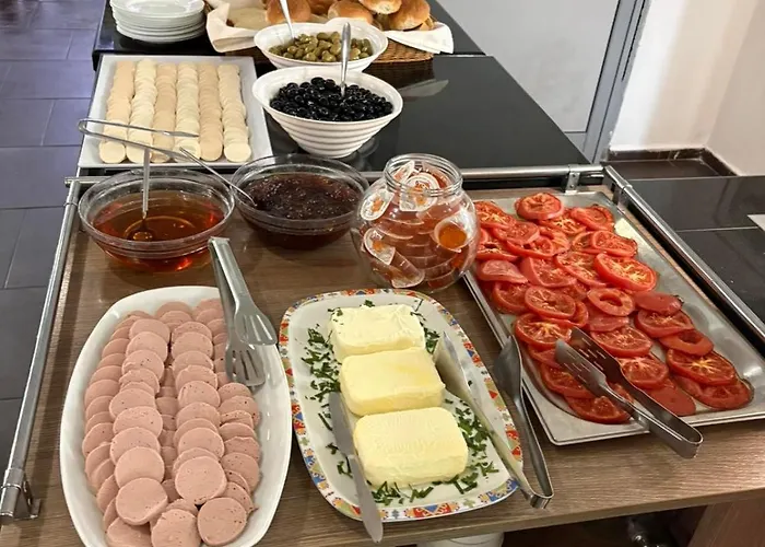 Ξενοδοχείο Emilia Palace Σάνι Μπιτς